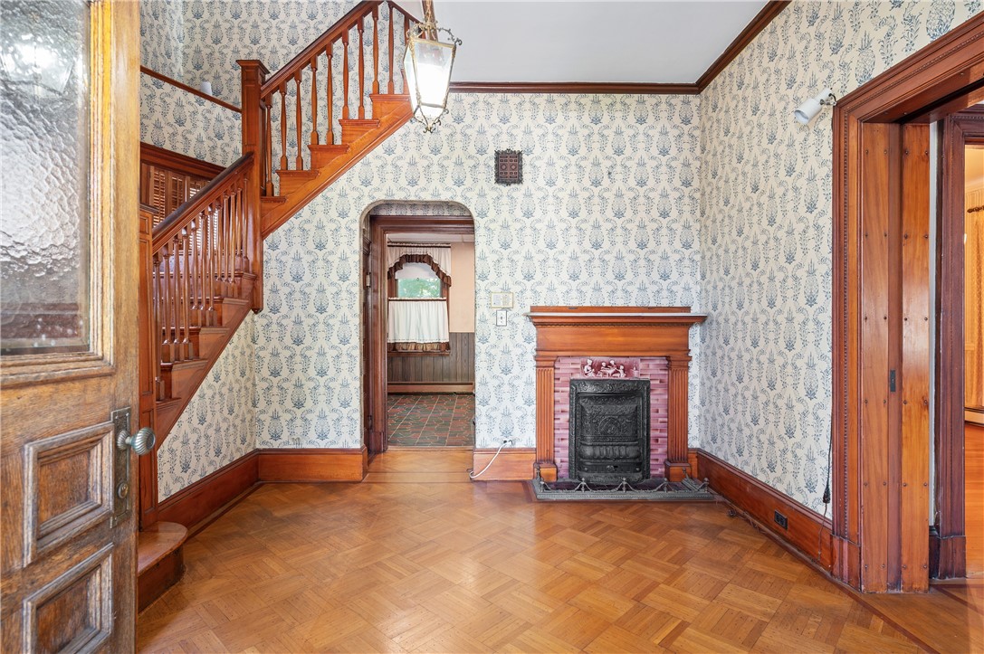 74 Highland Street Woonsocket, RI 02895 - Photo 4 of 44