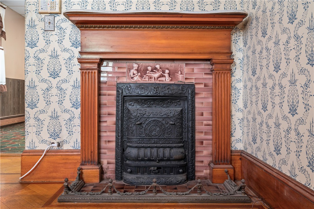 74 Highland Street Woonsocket, RI 02895 - Photo 5 of 44