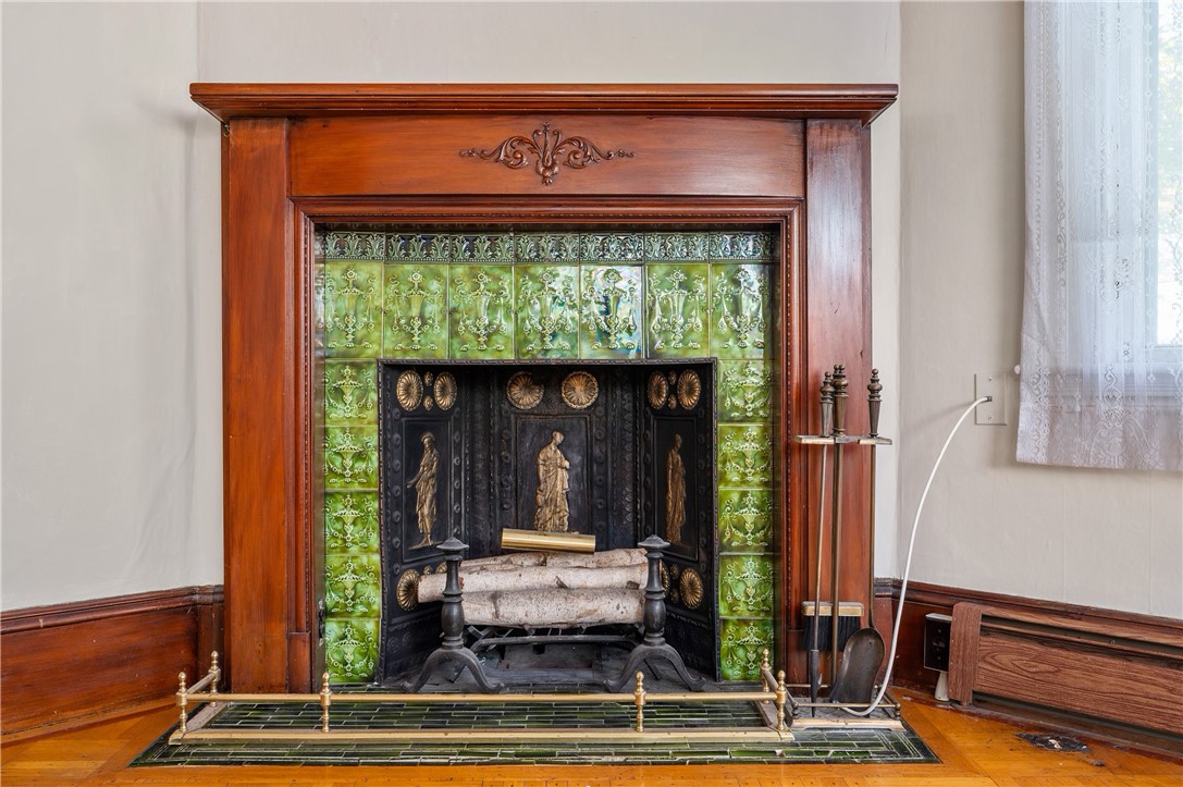 74 Highland Street Woonsocket, RI 02895 - Photo 8 of 44