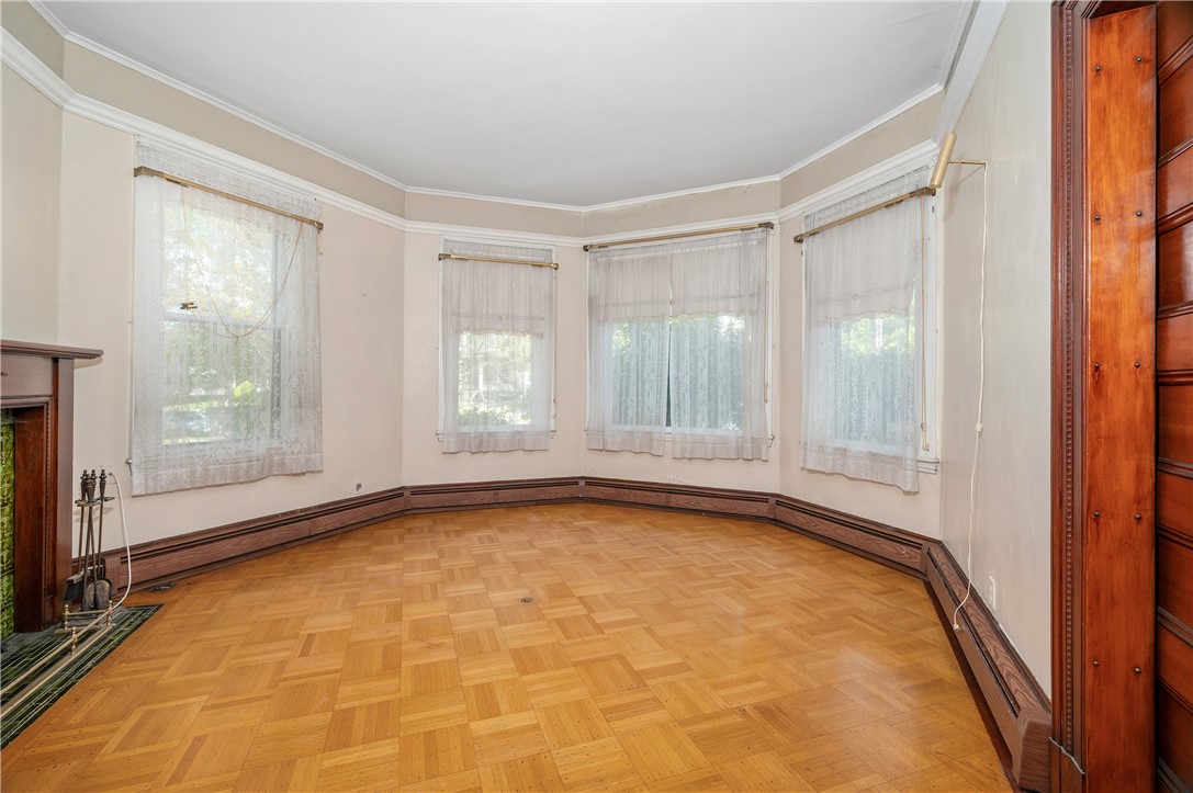 74 Highland Street Woonsocket, RI 02895 - Photo 9 of 44