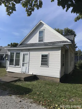 $1,100 | 68 East Washington Avenue, Peru, IN 46970