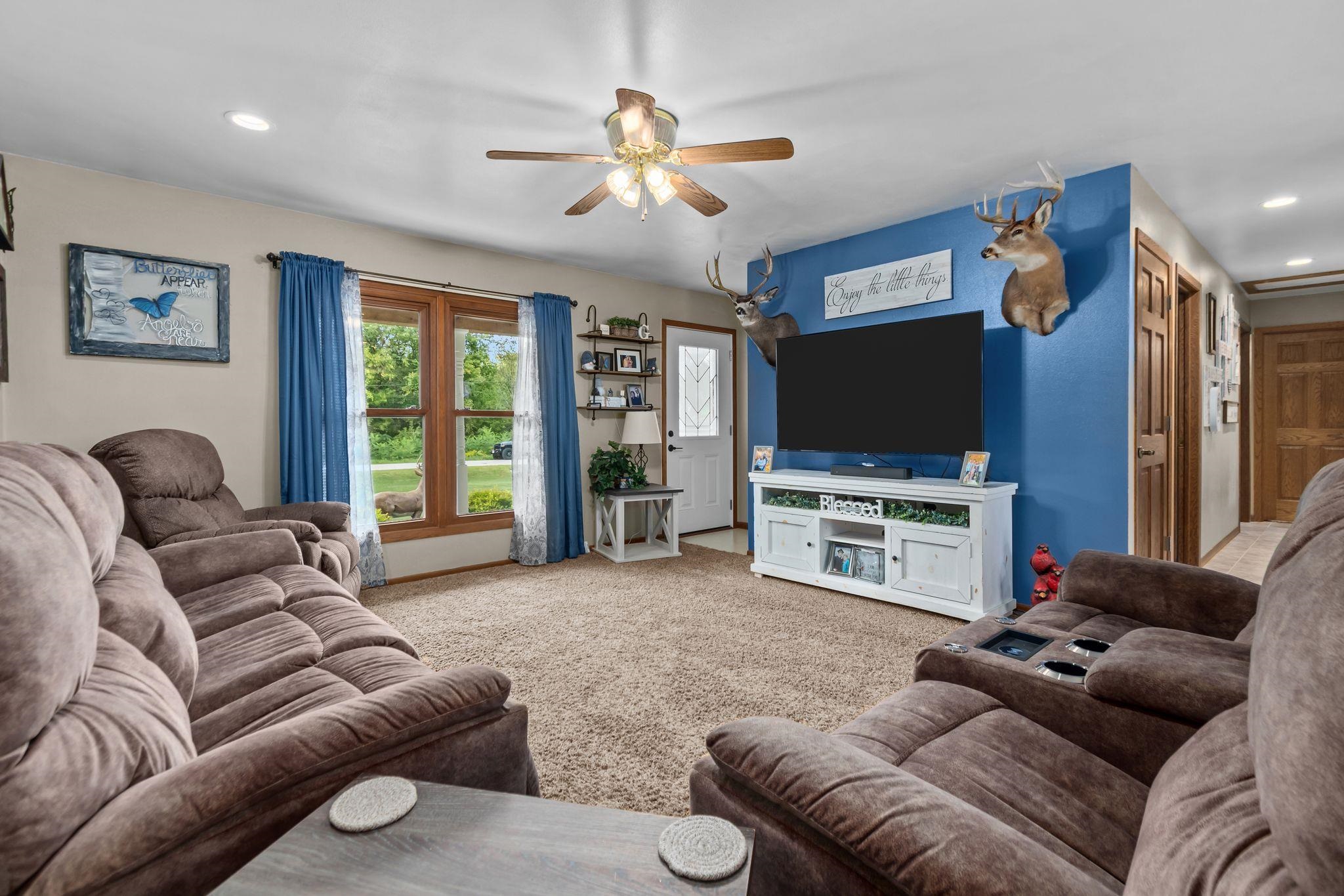N5328 Collier Road New London, WI 54961 - Photo 28 of 49 Gallery Image 28