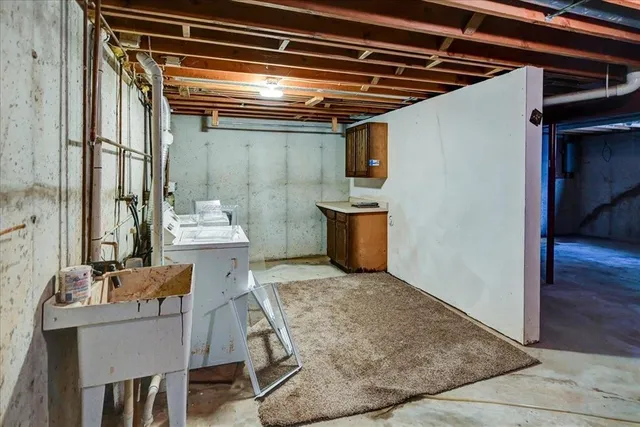 $324,900 | 2640 Osmundsen Road, Fitchburg, WI 53711