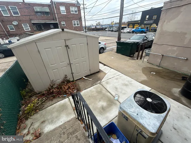 $1,800 | 4655 Benson Street, Philadelphia, PA 19136