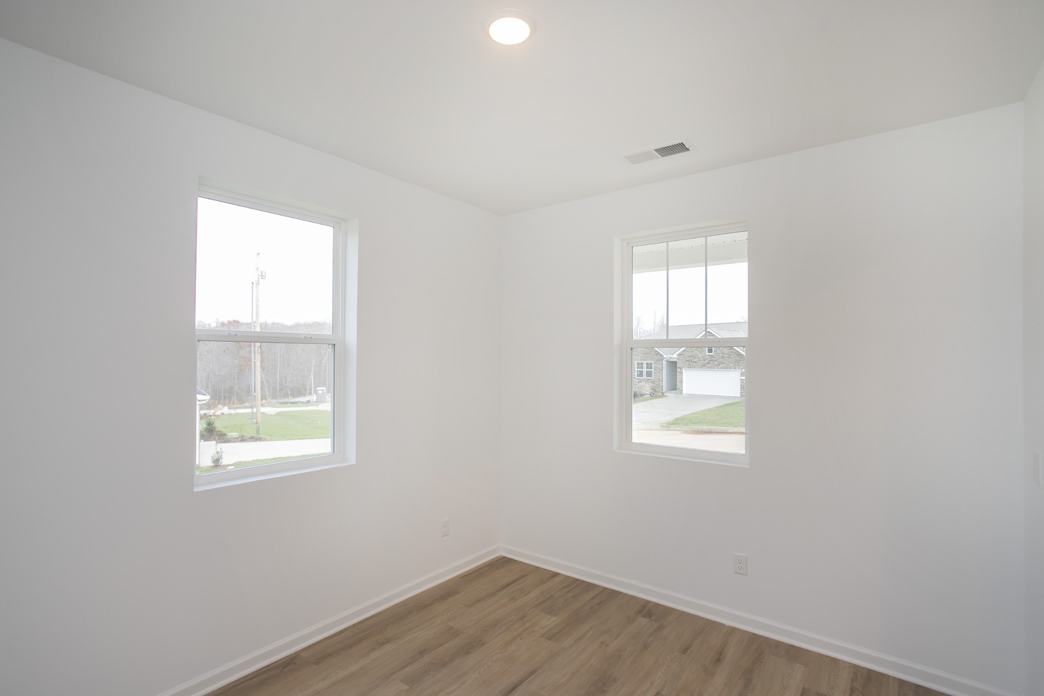 613 Maple Bend Dickson, TN 37055 - Photo 7 of 38 Gallery Image 7