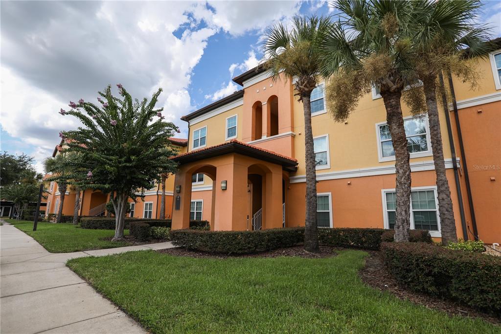 5451 Vineland Road, Unit 2111 Orlando, FL 32811 - Photo 1 of 13