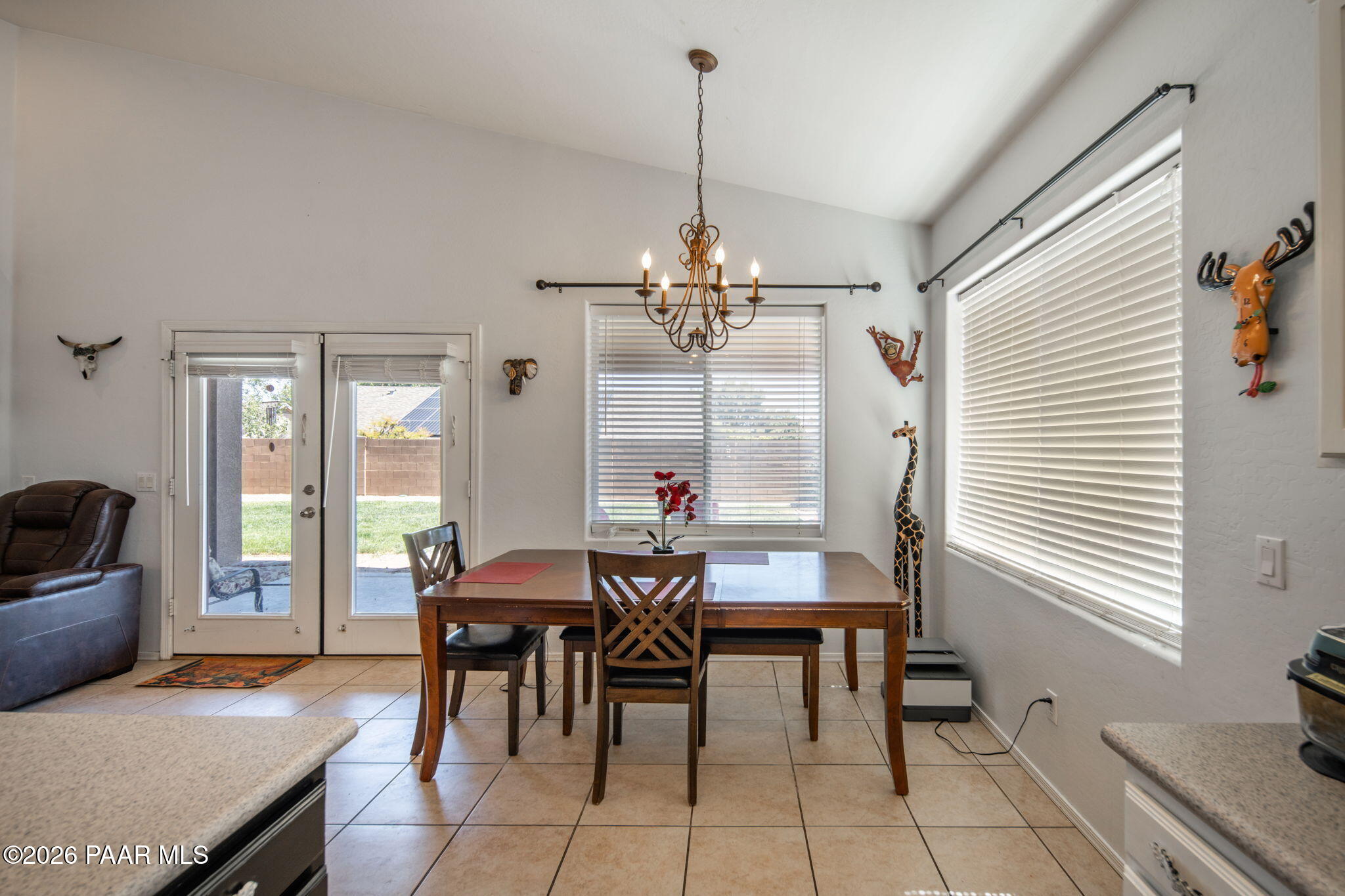 7682 Rabbit Brush Lane Prescott Valley, AZ 86315 - Photo 20 of 69 Dining area