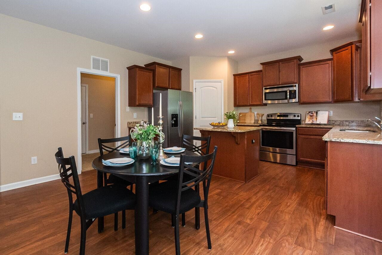 2526 Shepherd Valley Street Raleigh, NC 27610 - Photo 12 of 33 Photo 12