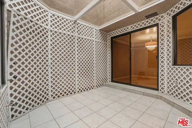 a view of a black and white wall