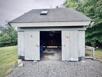 20 Slab Bridge Road Freetown, MA 02702 - Photo 8 of 42