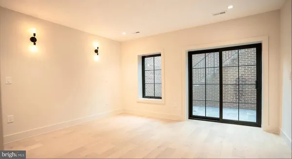 $6,150 | 2104 4th Street Northeast, Unit 1, Washington, DC 20002