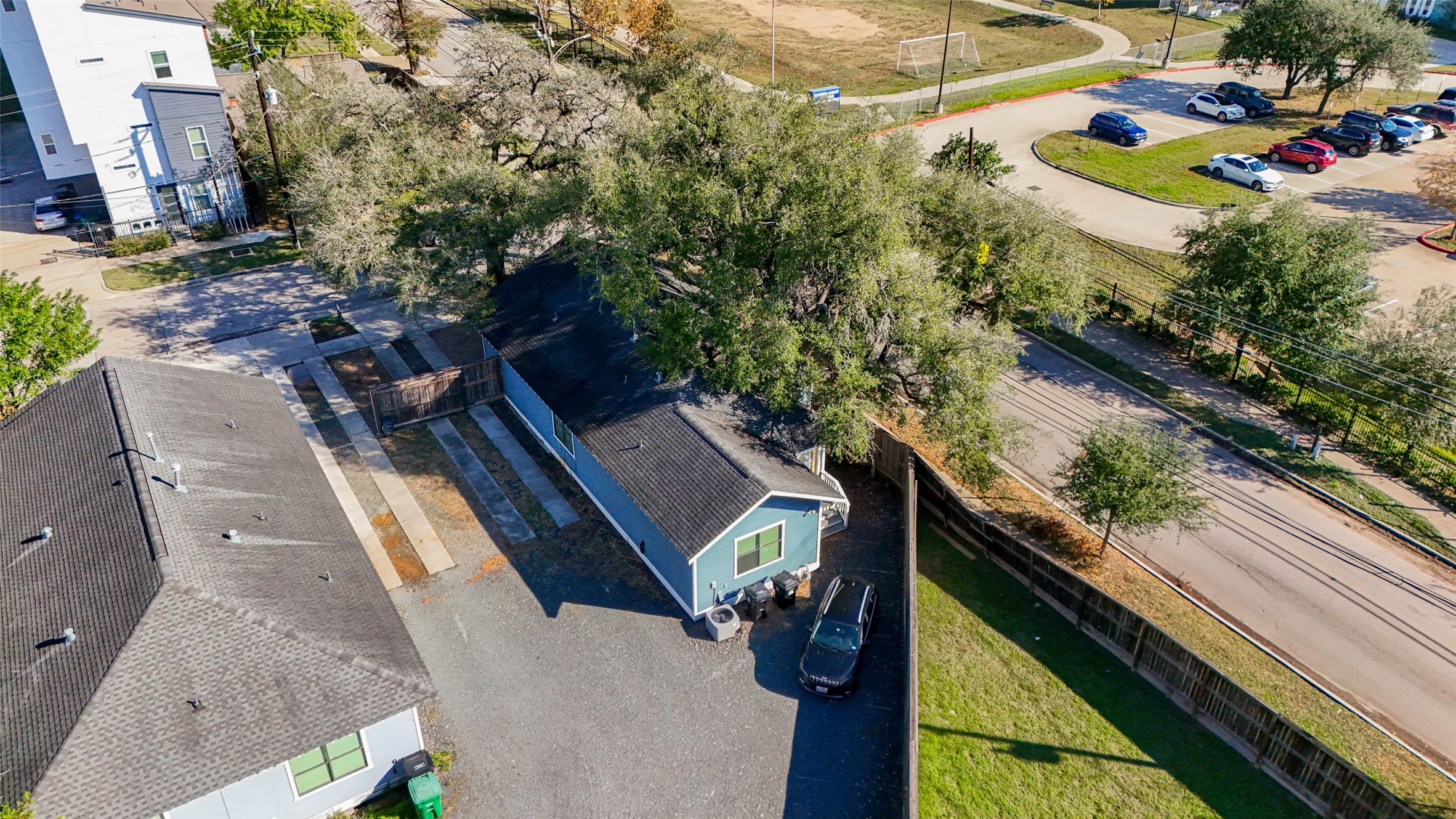 4734 Bell Street Houston, TX 77023 - Photo 40 of 42 view of outdoor space with seating area
