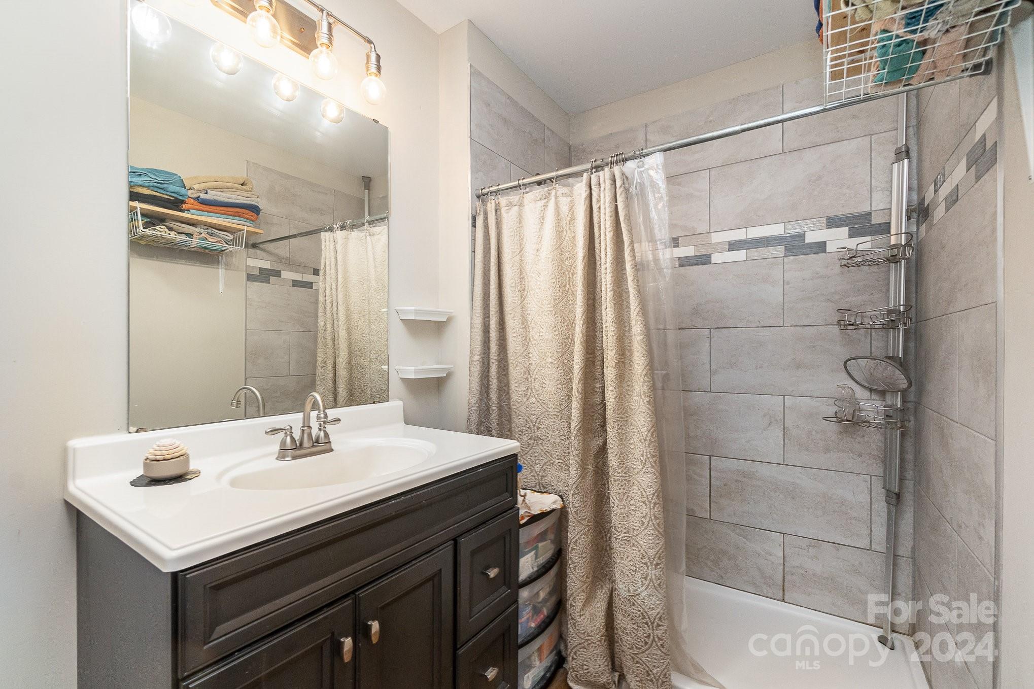 134 Putnam Lake Road Kings Mountain, NC 28086 - Photo 10 of 25 Gallery Image 10