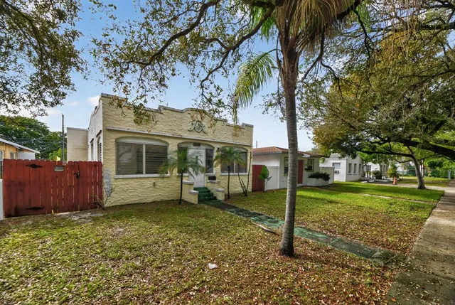 $579,000 | 1934 Washington Street, Hollywood, FL 33020