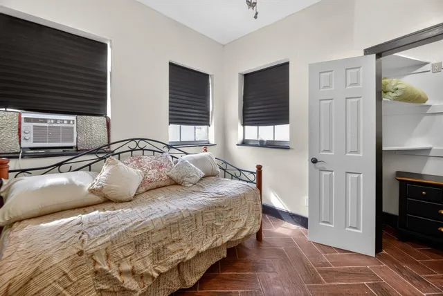 $579,000 | 1934 Washington Street, Hollywood, FL 33020