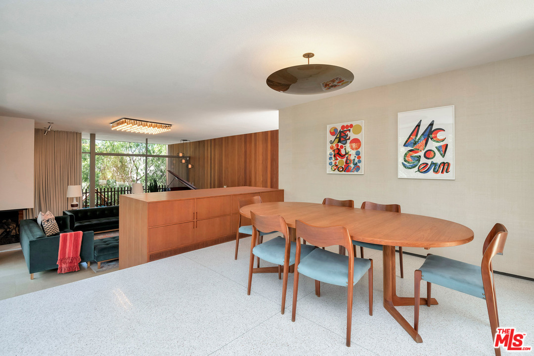 9557 Lime Orchard Road Beverly Hills, CA 90210 - Photo 15 of 48