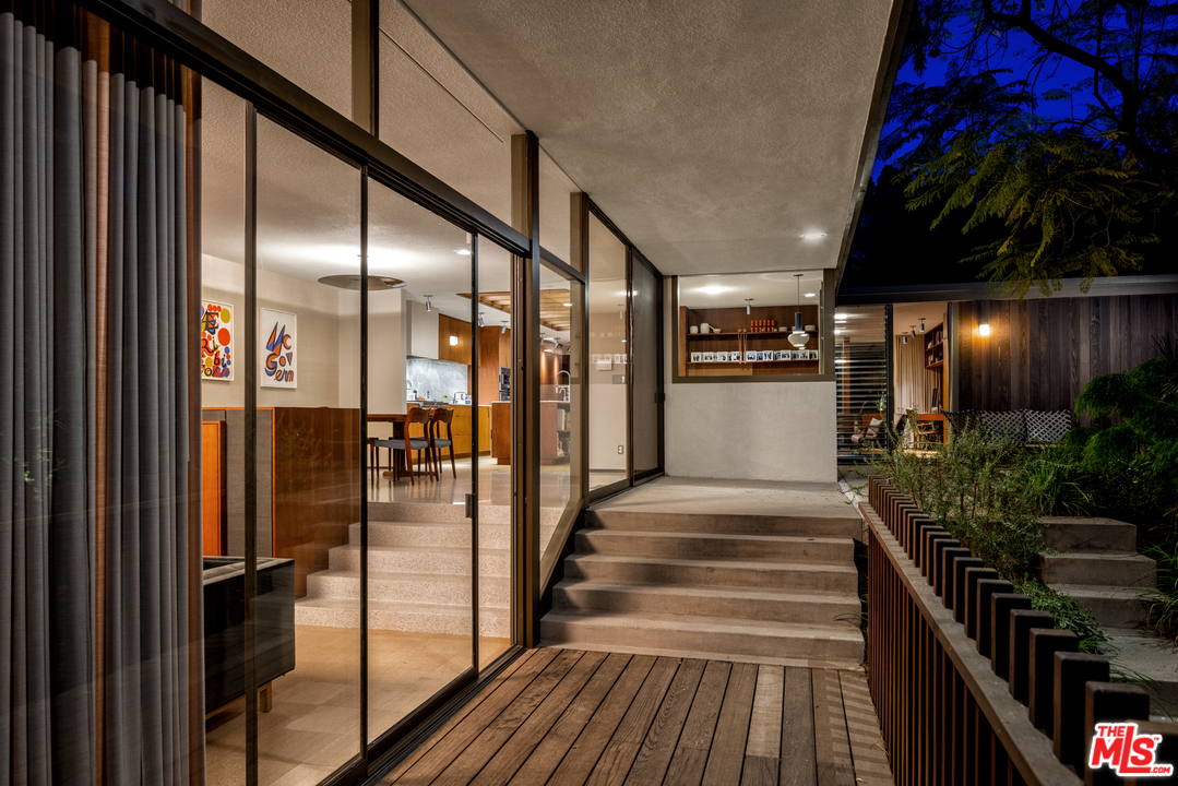 9557 Lime Orchard Road Beverly Hills, CA 90210 - Photo 24 of 48