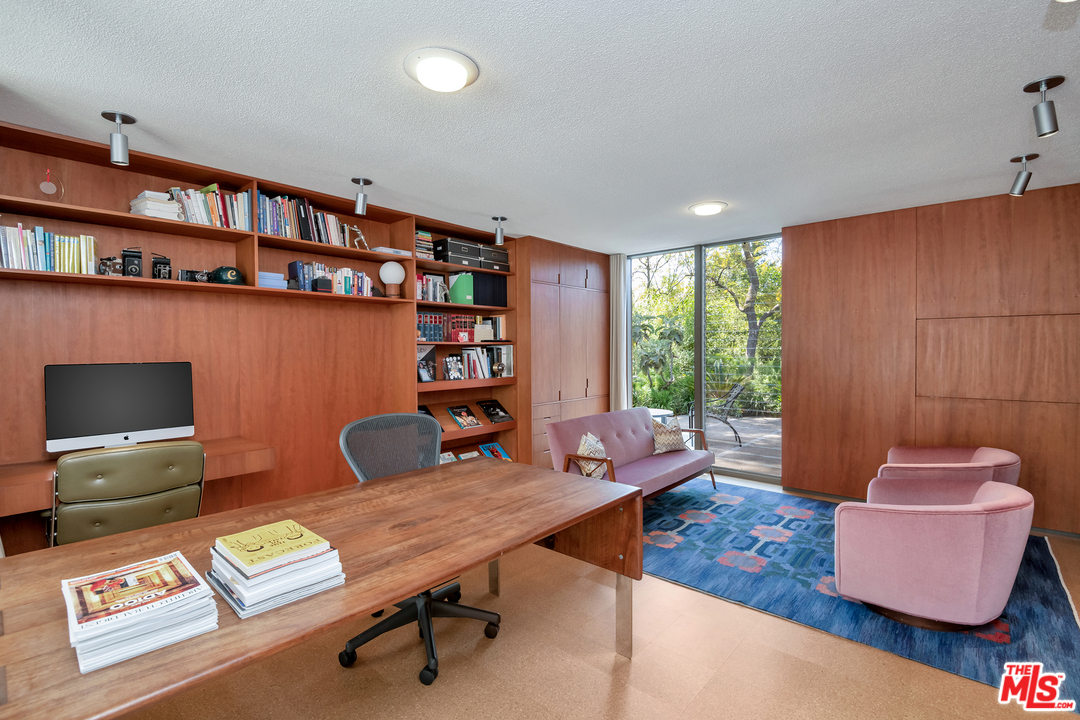 9557 Lime Orchard Road Beverly Hills, CA 90210 - Photo 35 of 48