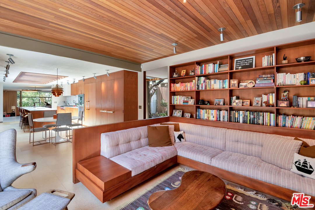 9557 Lime Orchard Road Beverly Hills, CA 90210 - Photo 9 of 48