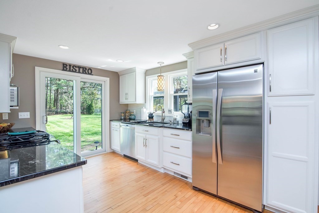 49 Hazardville Road Longmeadow, MA 01106 - Photo 10 of 42 Gallery Image 10