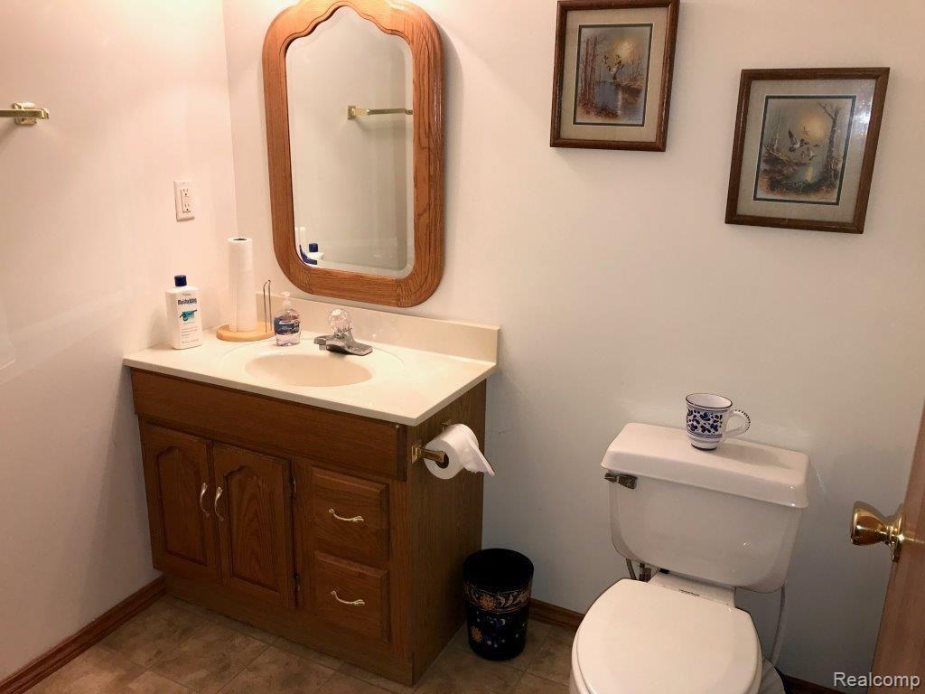 7313 North Lapeer Road Fostoria, MI 48435 - Photo 27 of 34 095D4218-729D-432F-A3D6-A8ED3A7B9D37.JPG