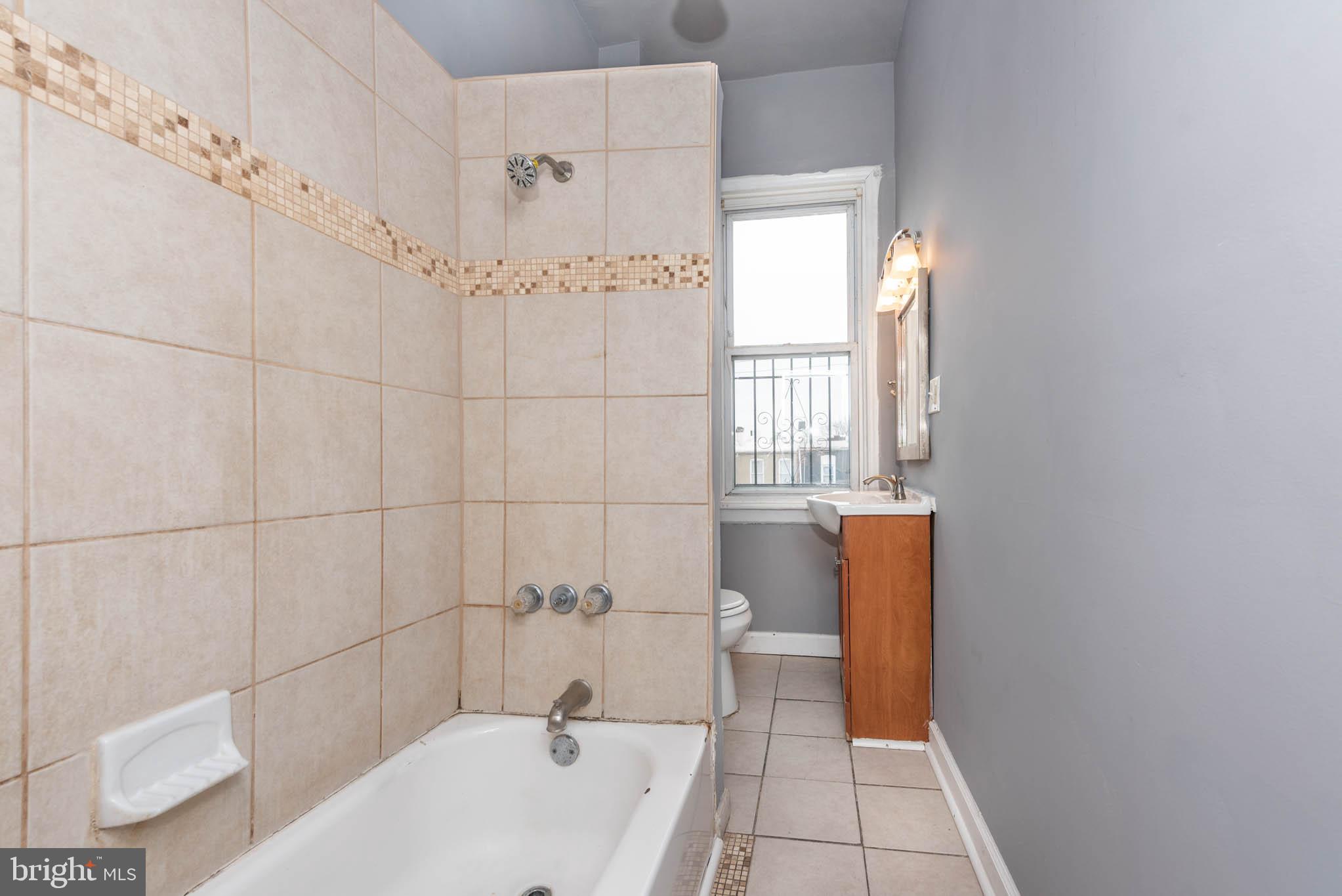 2016 Penrose Avenue Baltimore, MD 21223 - Photo 15 of 26