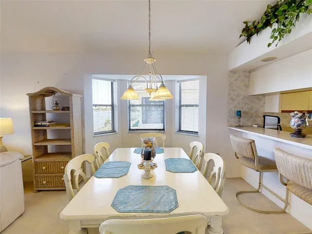 $4,000 | 448 Bouchelle Drive, Unit 305, New Smyrna Beach, FL 32169