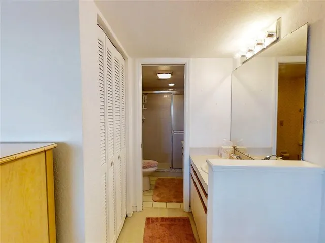 $4,000 | 448 Bouchelle Drive, Unit 305, New Smyrna Beach, FL 32169