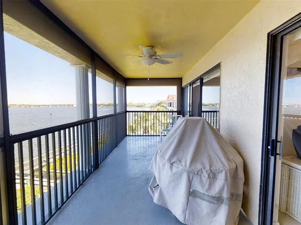 $4,000 | 448 Bouchelle Drive, Unit 305, New Smyrna Beach, FL 32169