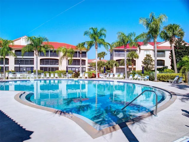 $4,000 | 448 Bouchelle Drive, Unit 305, New Smyrna Beach, FL 32169