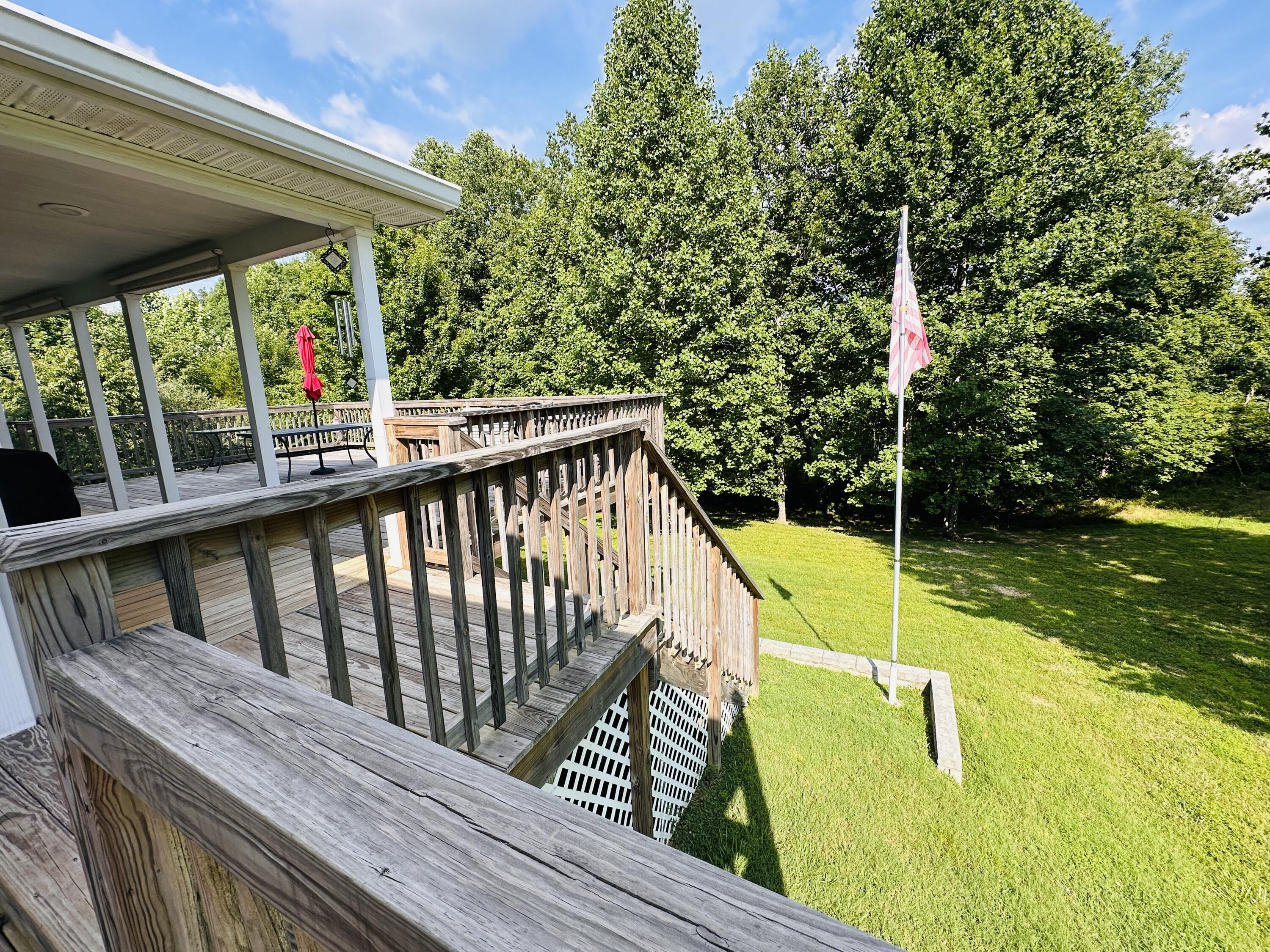 146 Dock Holiday Road Russell Springs, KY 42642 - Photo 4 of 52 IMG_2247