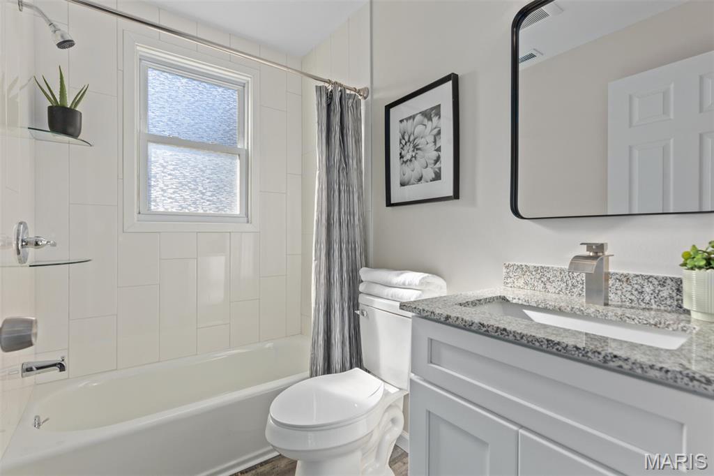 563 Sarah Street Livingston, IL 62058 - Photo 11 of 25