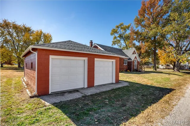 $309,000 | 563 Sarah Street, Livingston, IL 62058