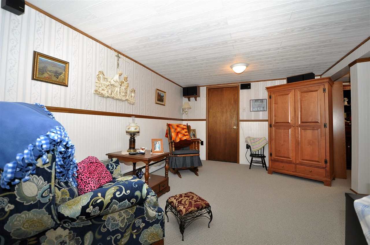 163 Applecrest Road Manchester, NH 03104 - Photo 13 of 20