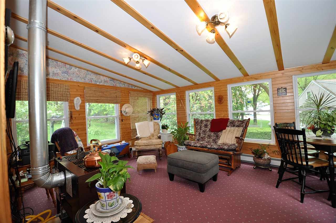 163 Applecrest Road Manchester, NH 03104 - Photo 8 of 20
