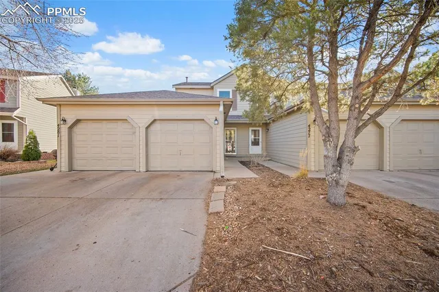 $265,000 | 4279 Hunting Meadows Circle, Unit 5, Colorado Springs, CO 80916