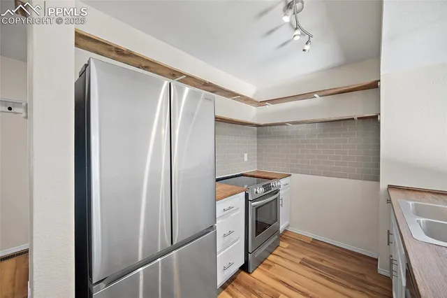 $265,000 | 4279 Hunting Meadows Circle, Unit 5, Colorado Springs, CO 80916