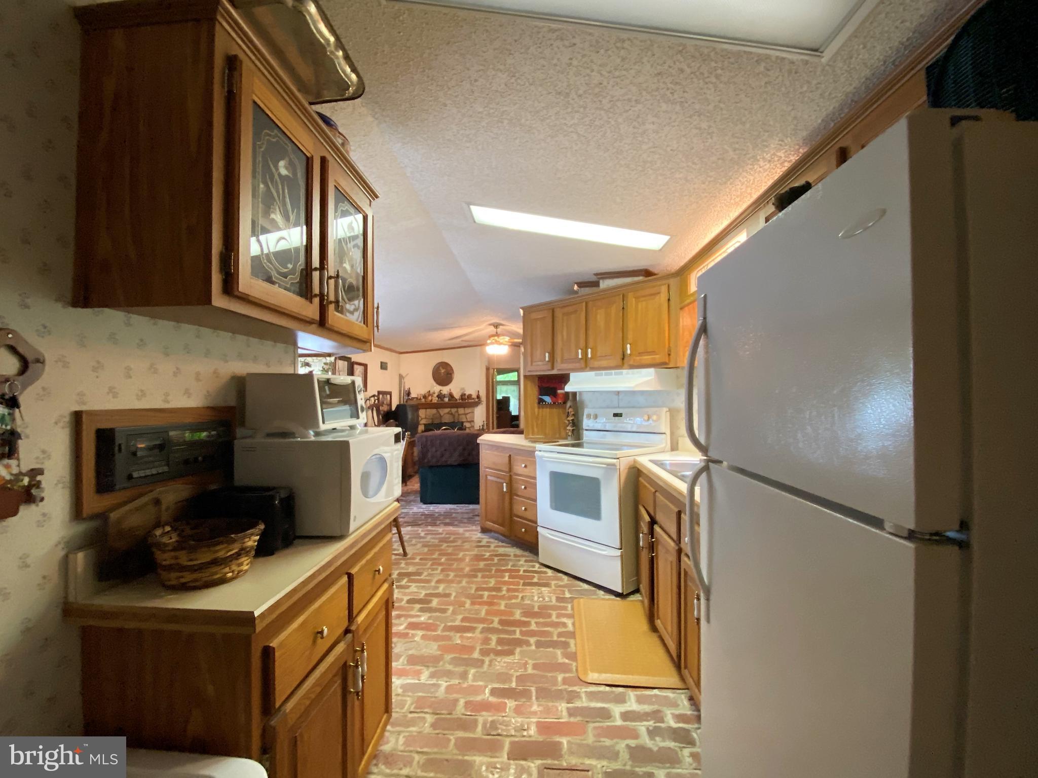 249 State Line Drive Grantsville, MD 21536 - Photo 13 of 34