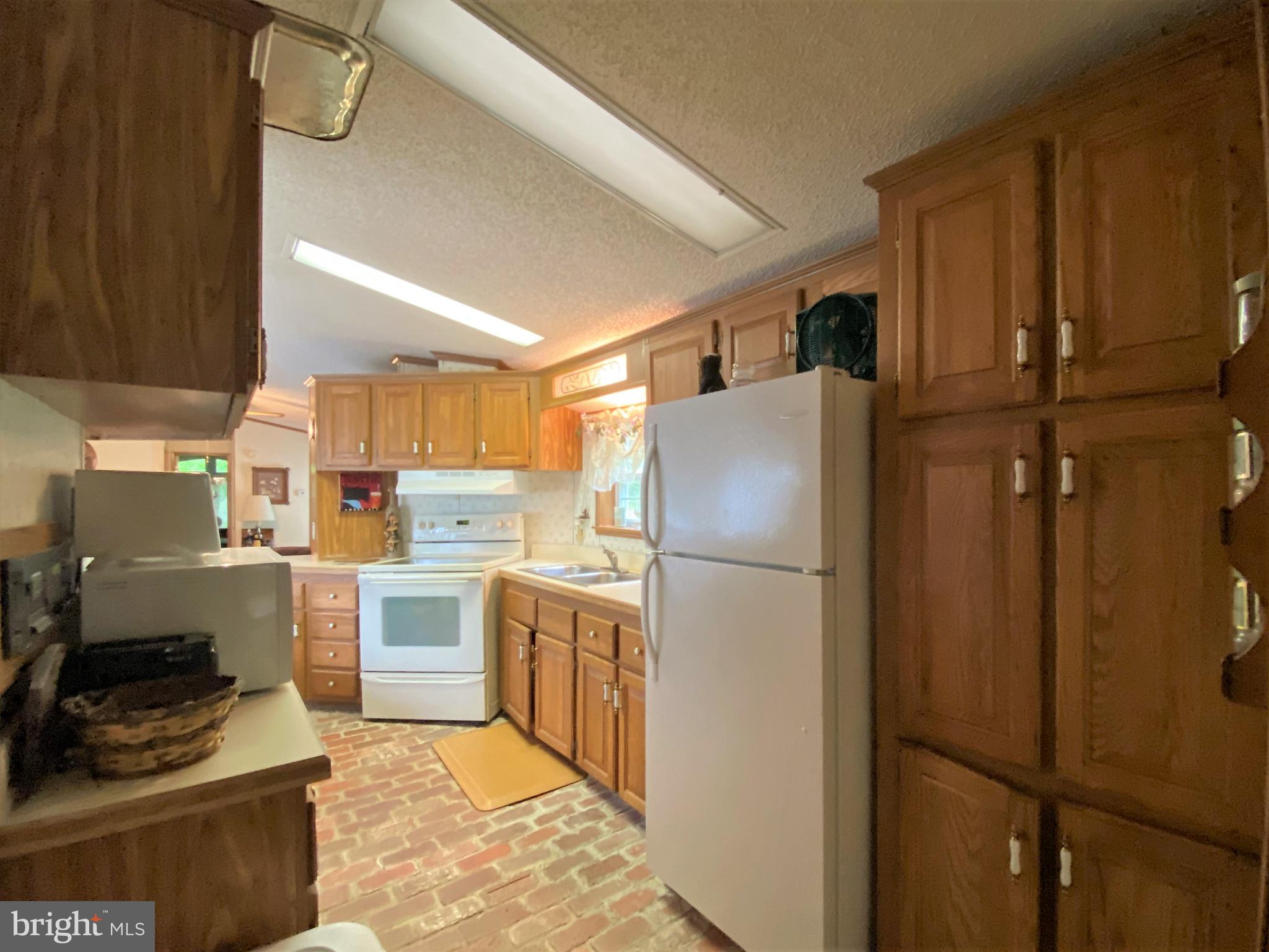 249 State Line Drive Grantsville, MD 21536 - Photo 15 of 34