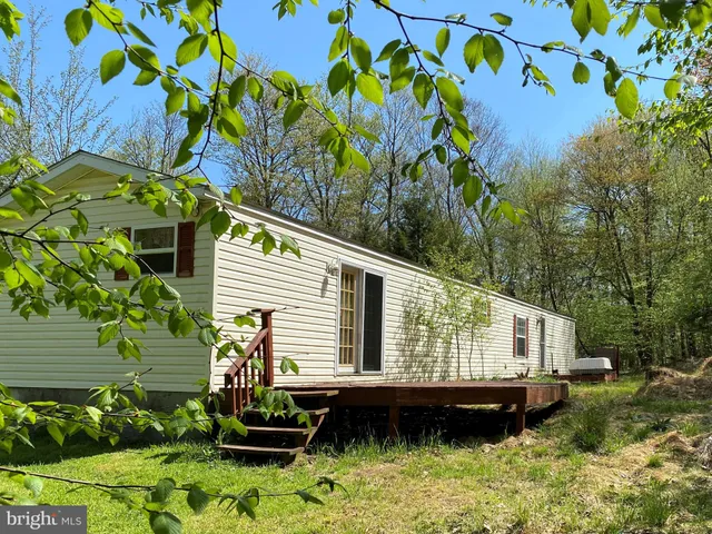 $89,900 | 249 State Line Drive, Grantsville, MD 21536