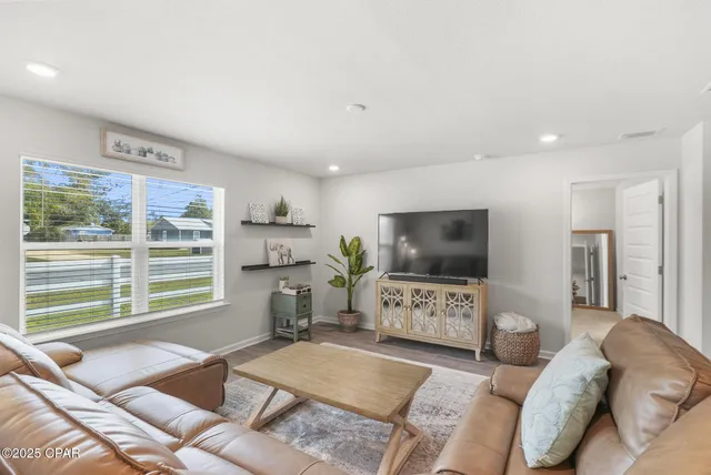 $334,900 | 4016 Silver Spur Road, Panama City, FL 32404