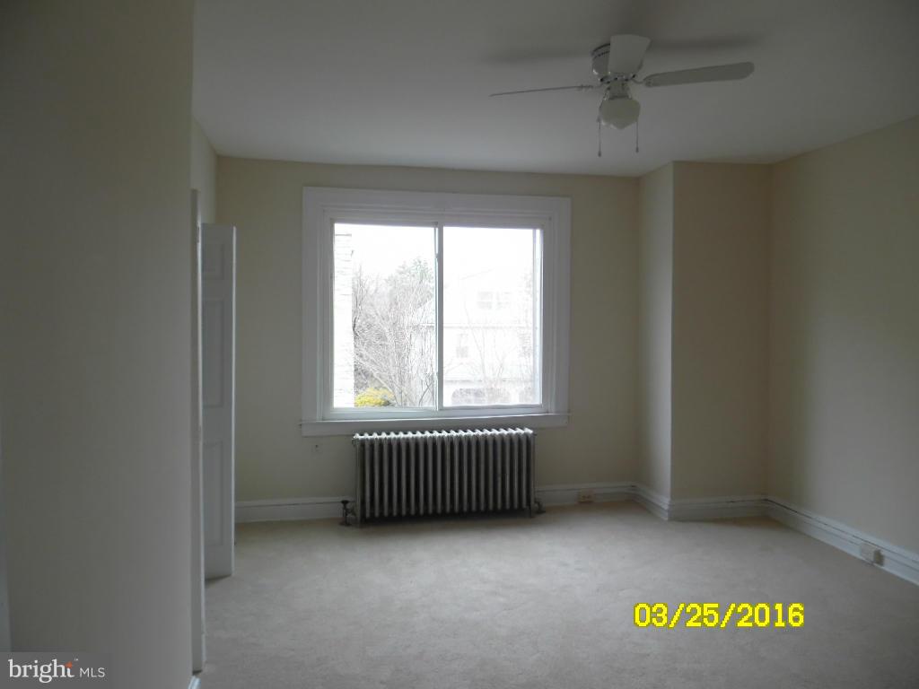 3003 Batavia Avenue Baltimore, MD 21214 - Photo 15 of 23 an empty room with a window