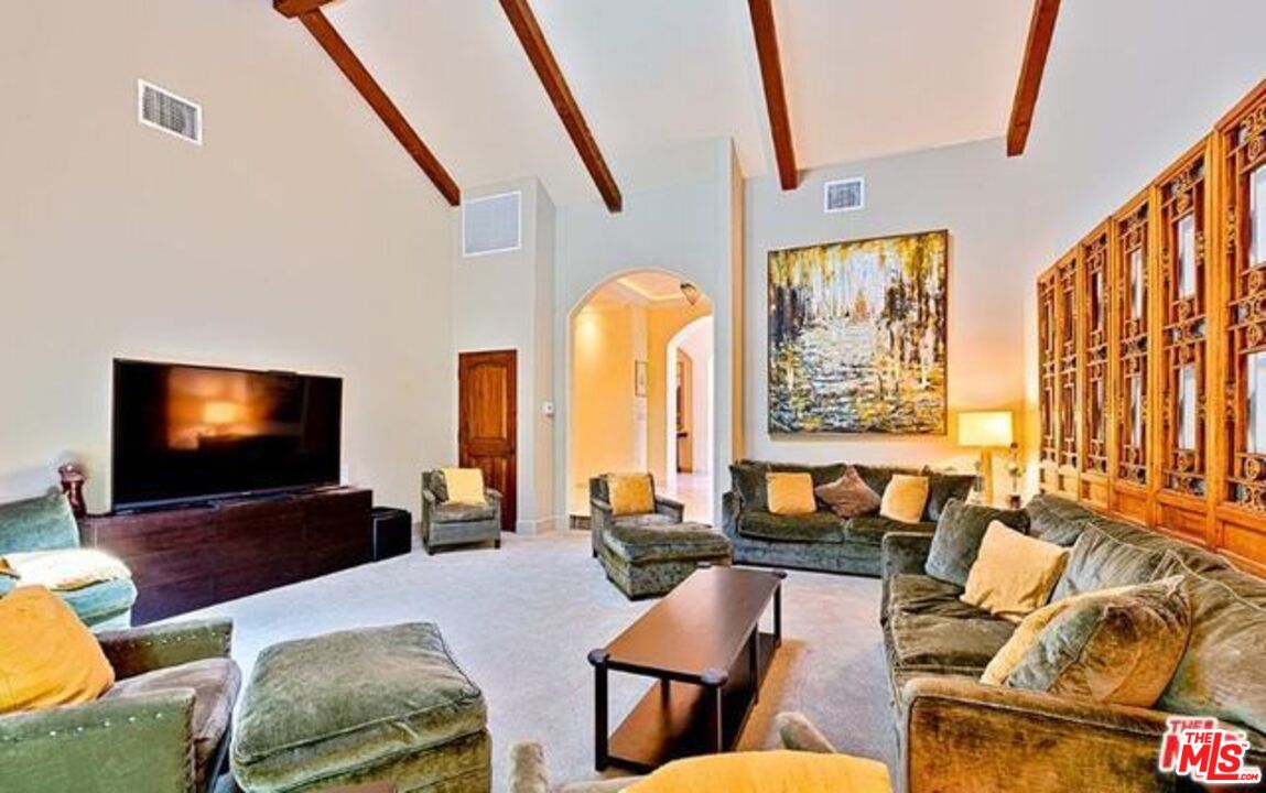 12090 Summit Circle Beverly Hills, CA 90210 - Photo 4 of 24