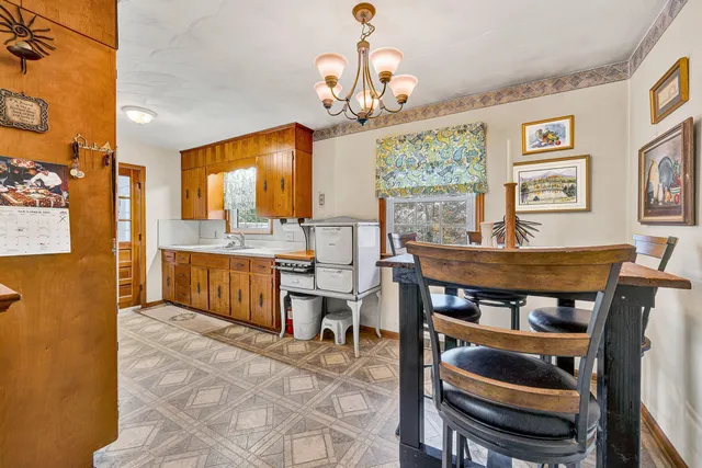 $245,900 | 6281 Burnt Chimney Road, Wirtz, VA 24184