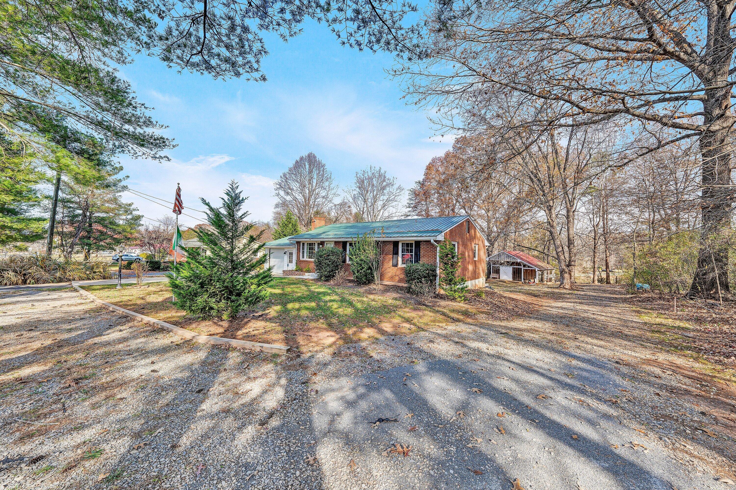 6281 Burnt Chimney Road Wirtz, VA 24184 - Photo 3 of 42 front