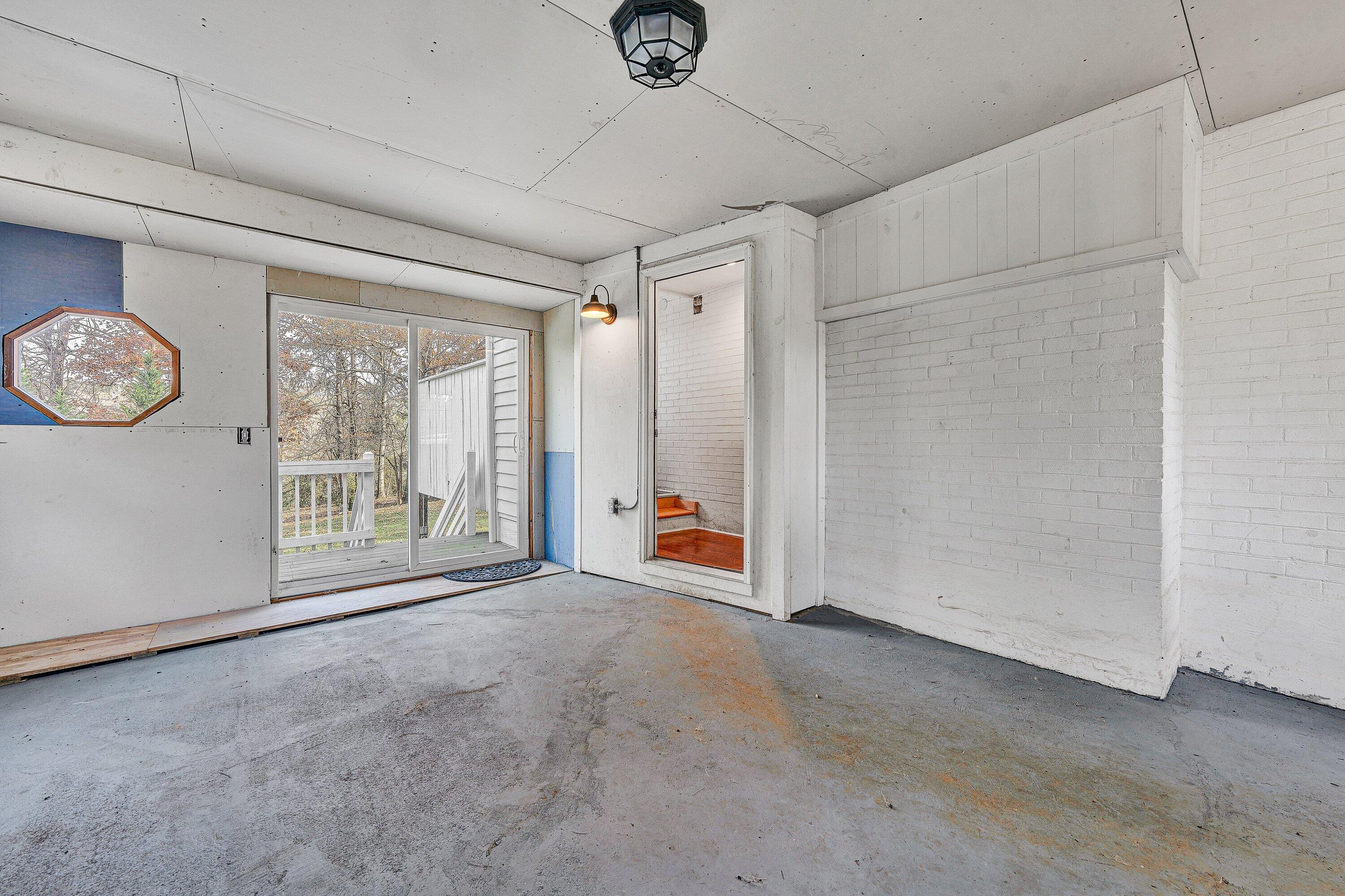 6281 Burnt Chimney Road Wirtz, VA 24184 - Photo 34 of 42 DSC00097