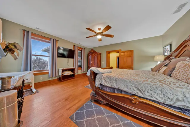 $399,900 | 917 Mill Street, Mount Vernon, IN 47620