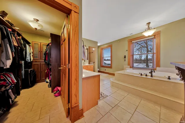 $399,900 | 917 Mill Street, Mount Vernon, IN 47620