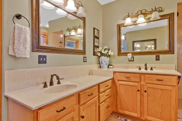 $399,900 | 917 Mill Street, Mount Vernon, IN 47620