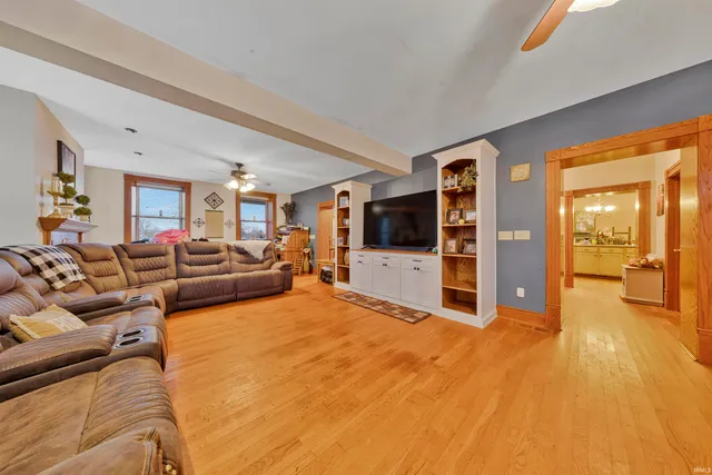 $399,900 | 917 Mill Street, Mount Vernon, IN 47620